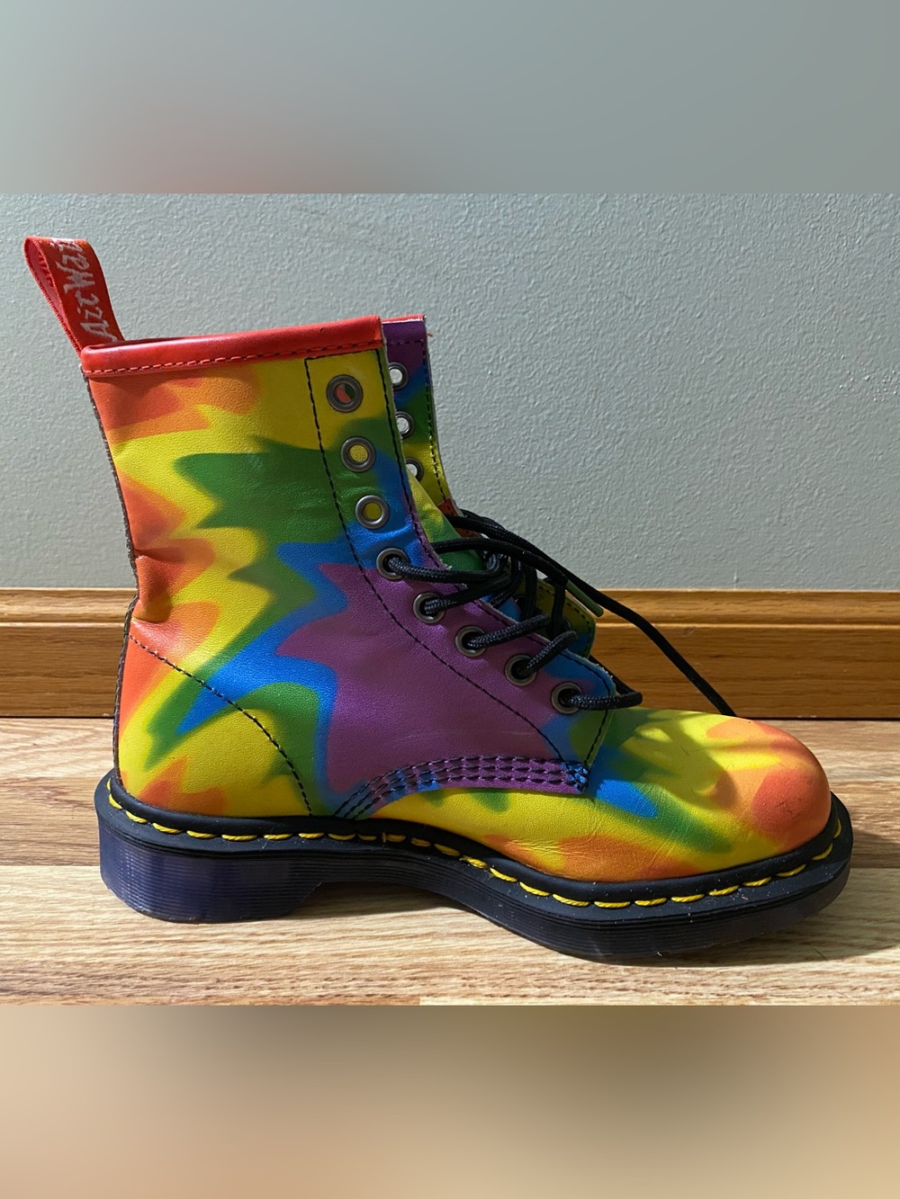 Doc Martens Colorful Tie-Dye Lace-Up Combat Boots New - Picture 3 of 11